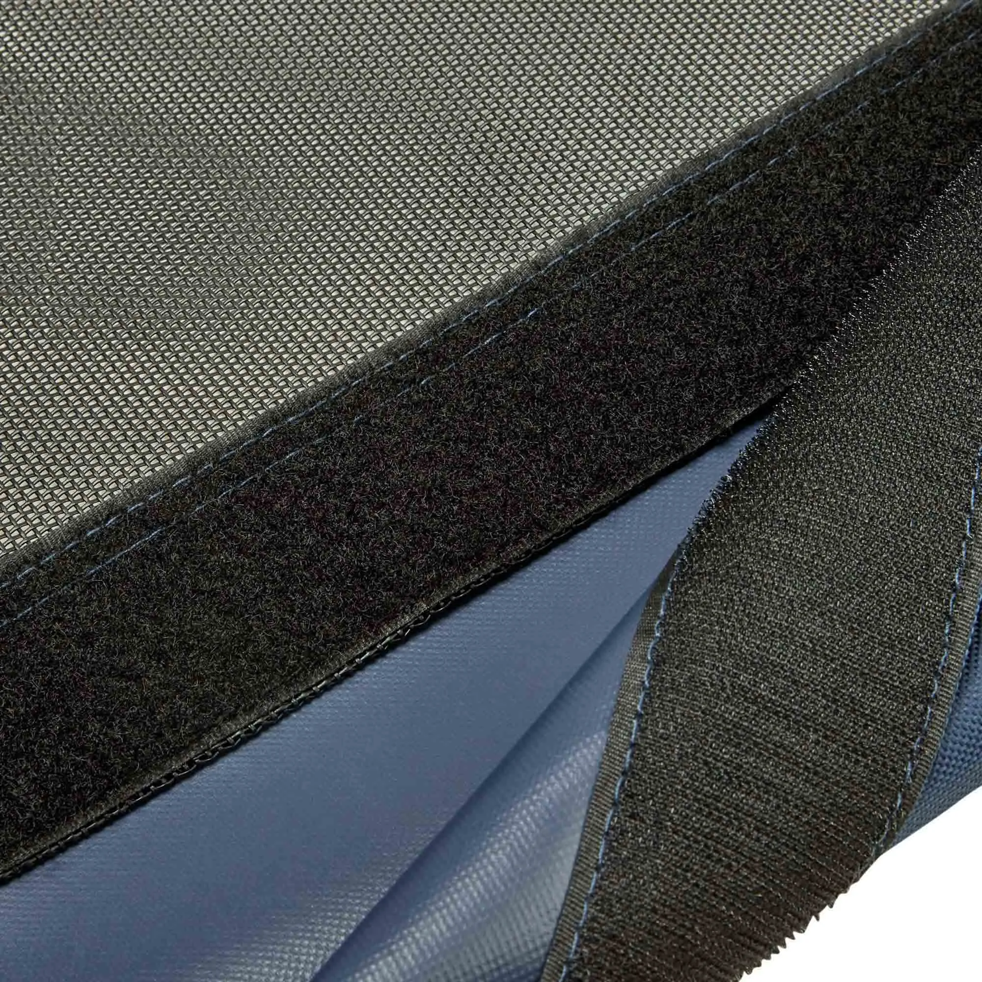 Buddy & Belle Deluxe Raised Outdoor Dog Bed Navy