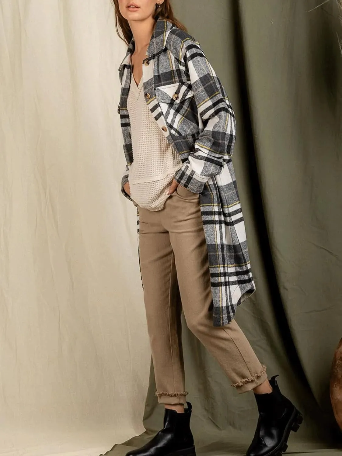 CHARTOU Women's Winter Plaid Trench Coat Turndown Collar Button Down Jacket Loose Long Pea Coat with Pockets