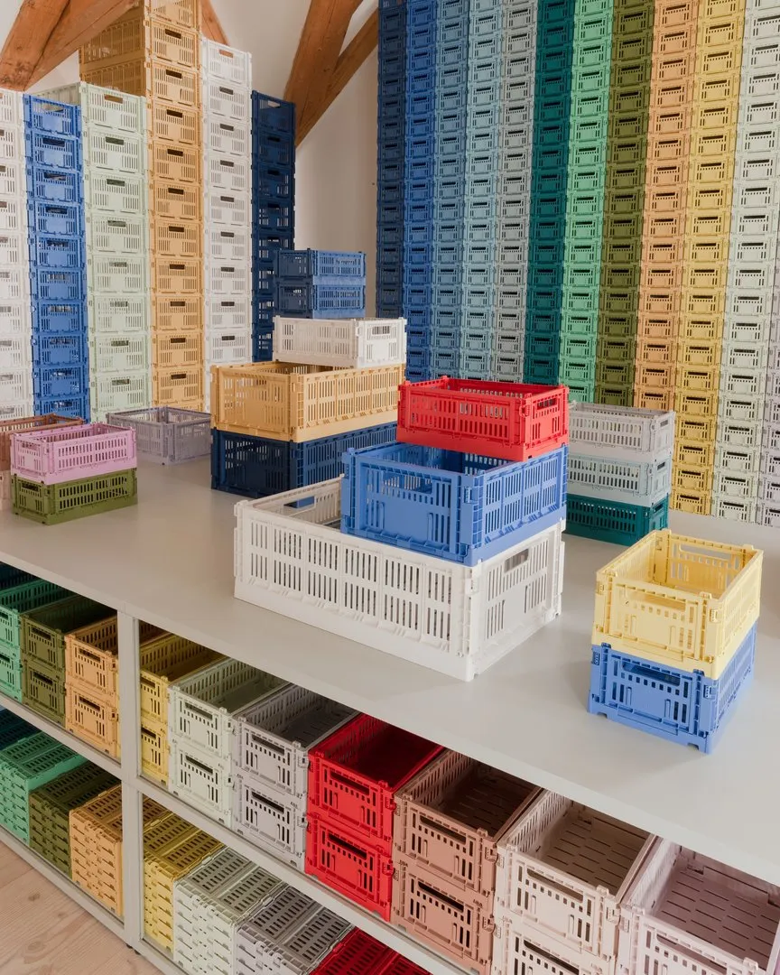 Colour Crate - Collapsible | Medium | Various Colours | 100% Recycled Plastic | by HAY