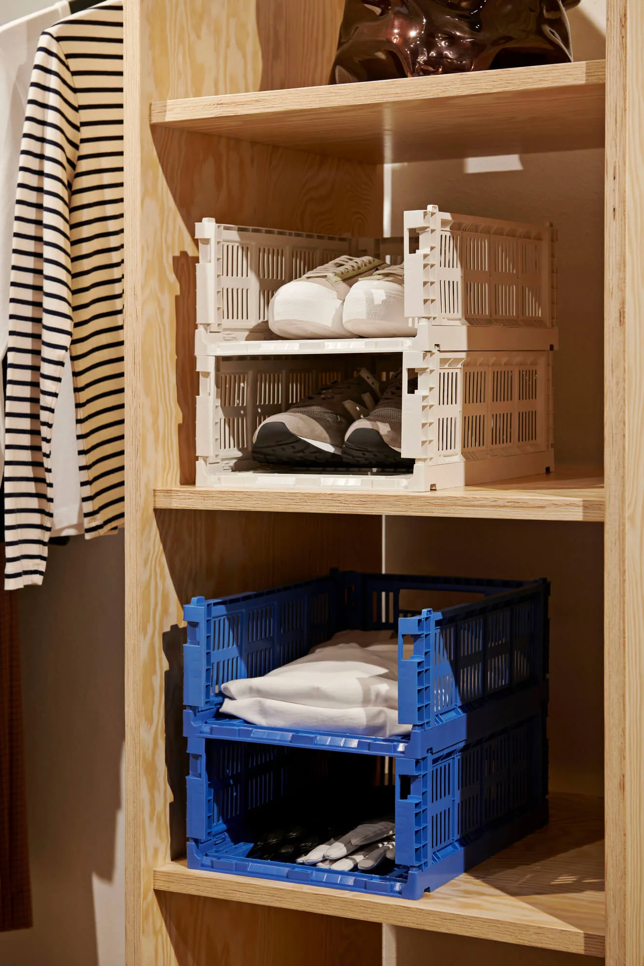 Colour Crate - Collapsible | Medium | Various Colours | 100% Recycled Plastic | by HAY