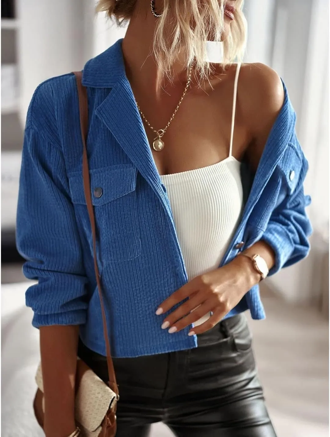 Kwoki Women's Corduroy Jackets Casual Long Sleeve Button Down Shirt Jacket Shacket Fashion Trendy Blazer Tops with Pockets