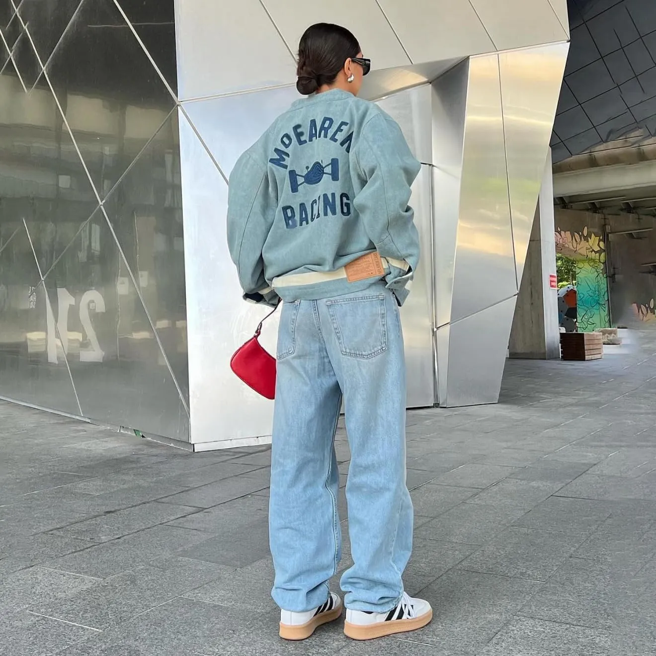 Mandonce Denim Jacket for Women Cargo Distressed Vintage Y2K Tops with Pocket Jackets for Women Trendy