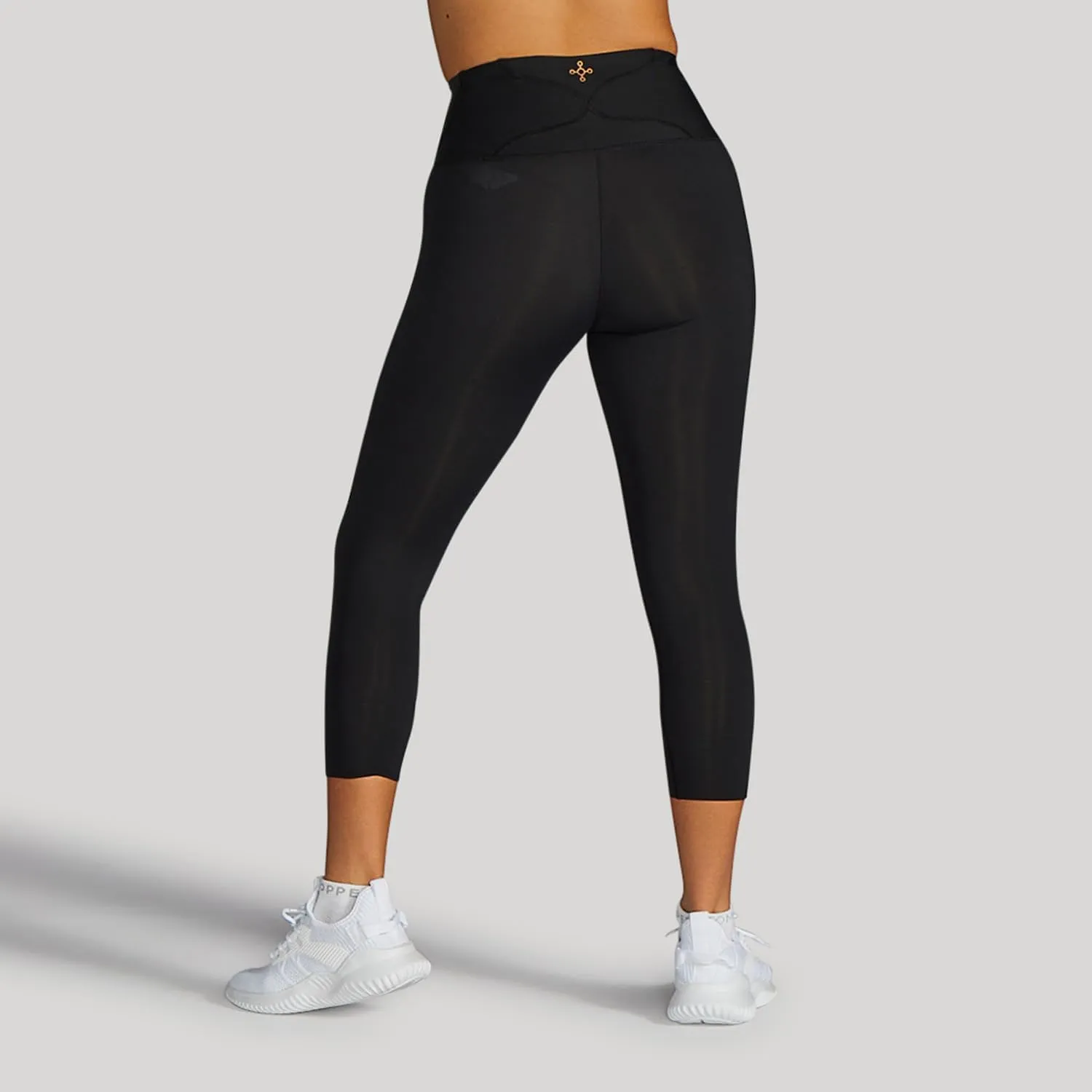 Tommie Copper Lower Back Support Compression Capri Leggings for Women, Flattering Fit, Sweat Wicking, Breathable