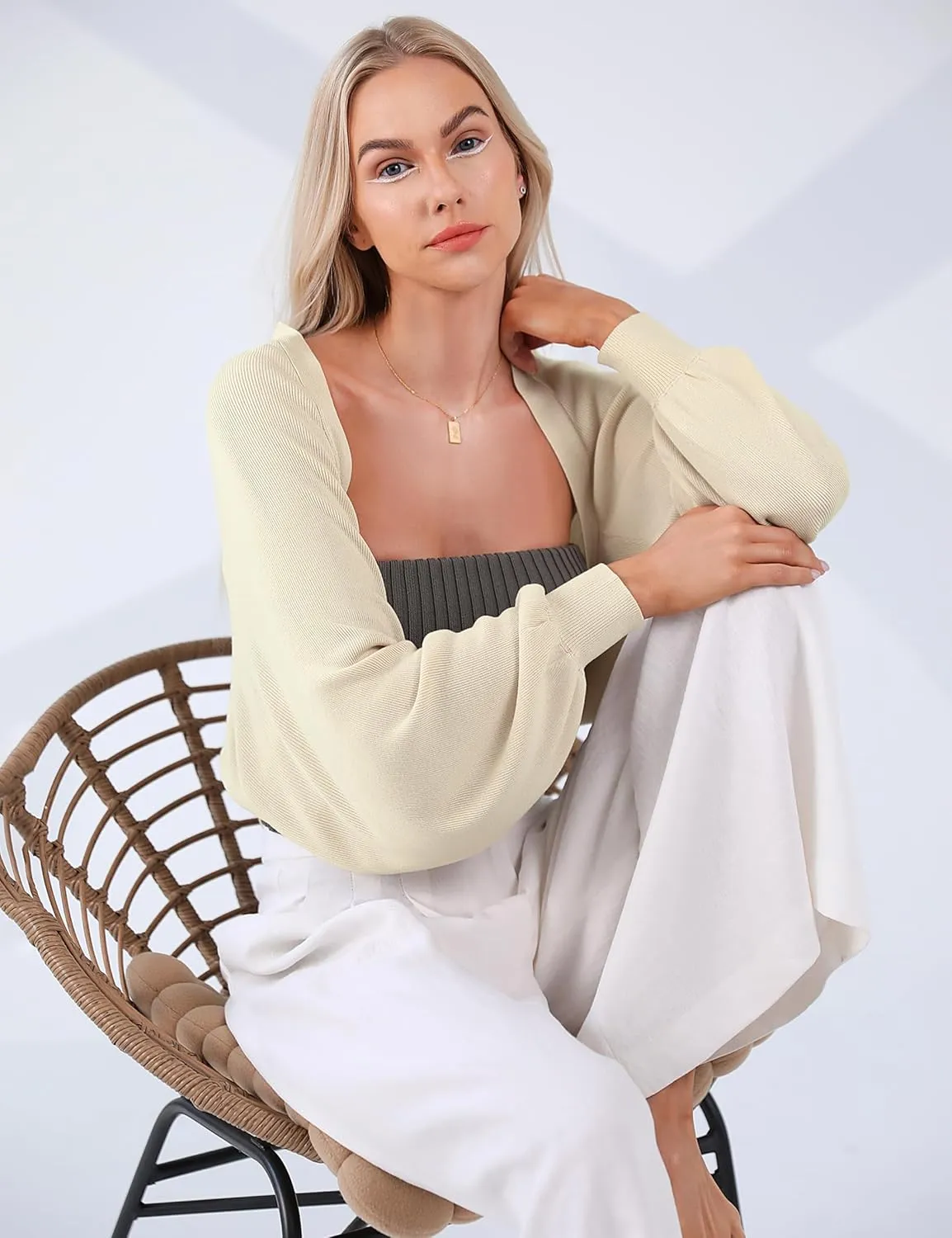 Totatuit Women's Y2K Bolero Shrugs Long Batwing Sleeve Knit Cropped Cardigan Drop Shoulder Cardigan with Back Slit
