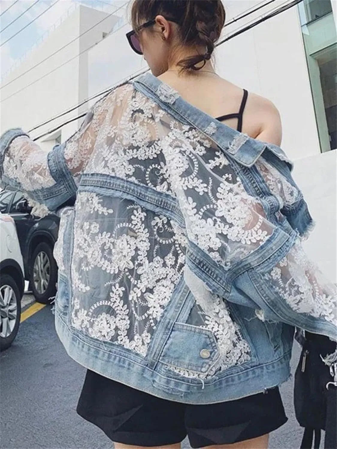 Women's Embroidered Hollow Denim Jacket Classic Lace Patchwork Hole Tassel Jean Coat