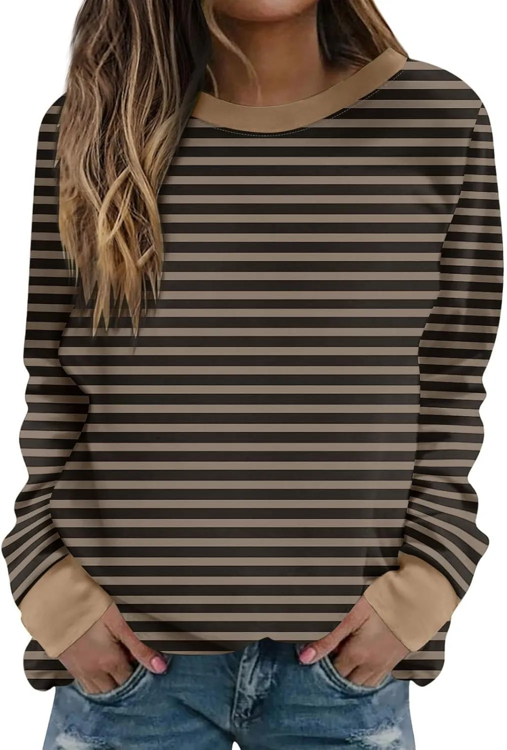 Womens Striped Sweatshirt Trendy Fleece Long Sleeve Crewneck Pullover Tops Regular Fit Fall Fashion Outfits 2024