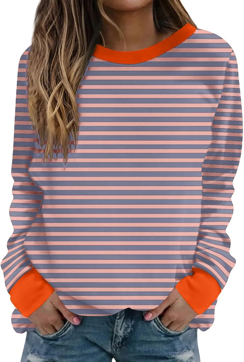 Womens Striped Sweatshirt Trendy Fleece Long Sleeve Crewneck Pullover Tops Regular Fit Fall Fashion Outfits 2024